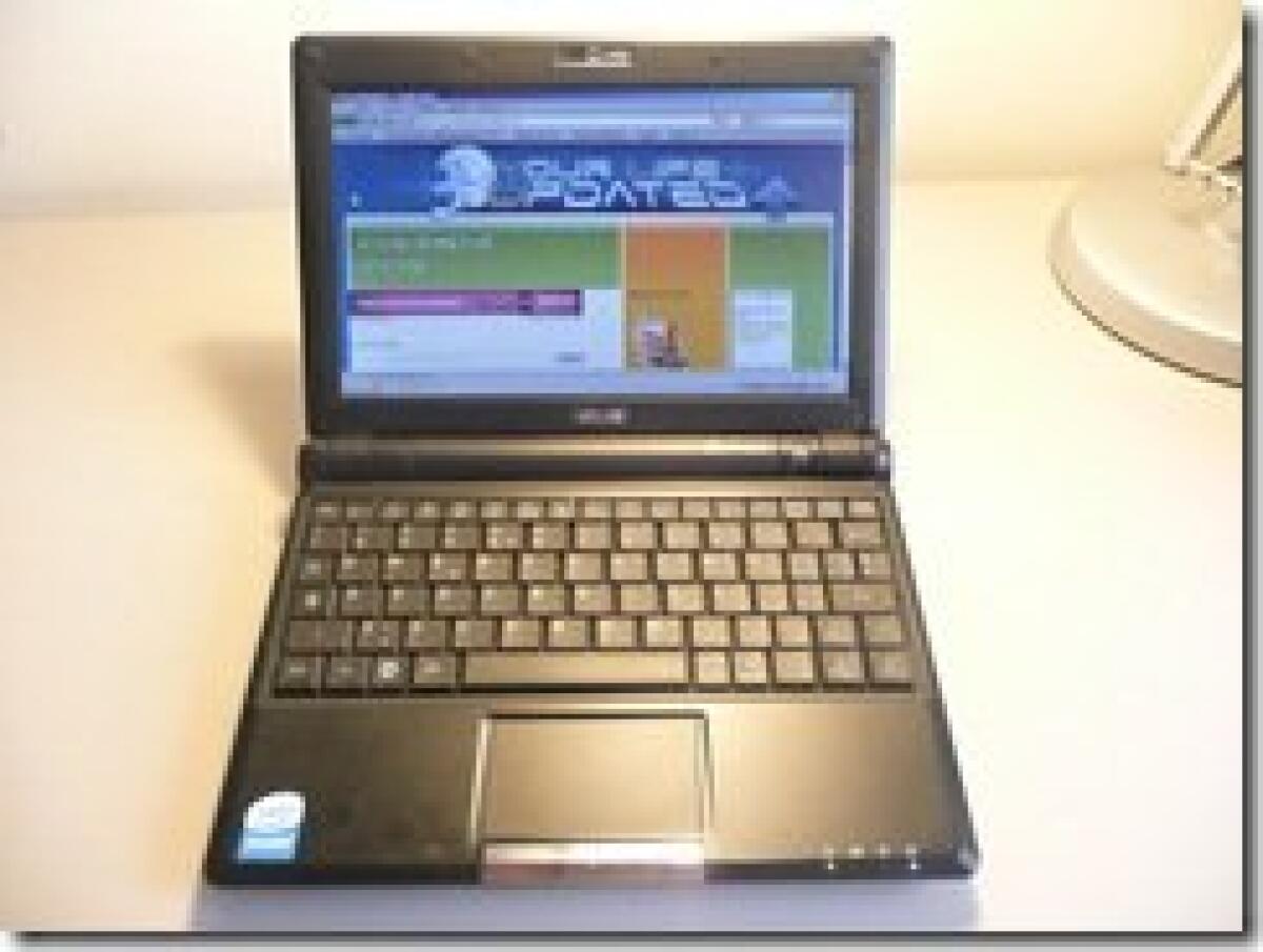 Asus eeePc 900 @ Home: prime impressioni - 
