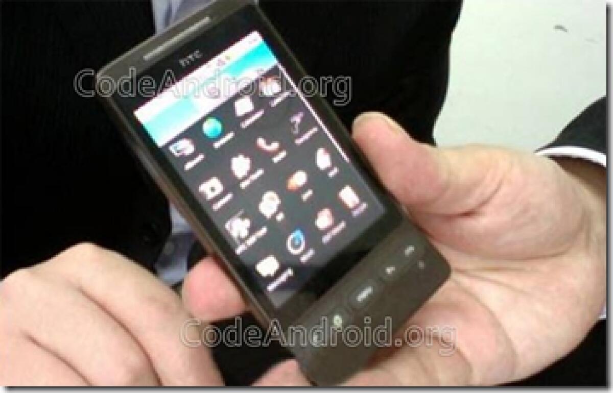 HTC Hero: nuovo smartphone con Android - 