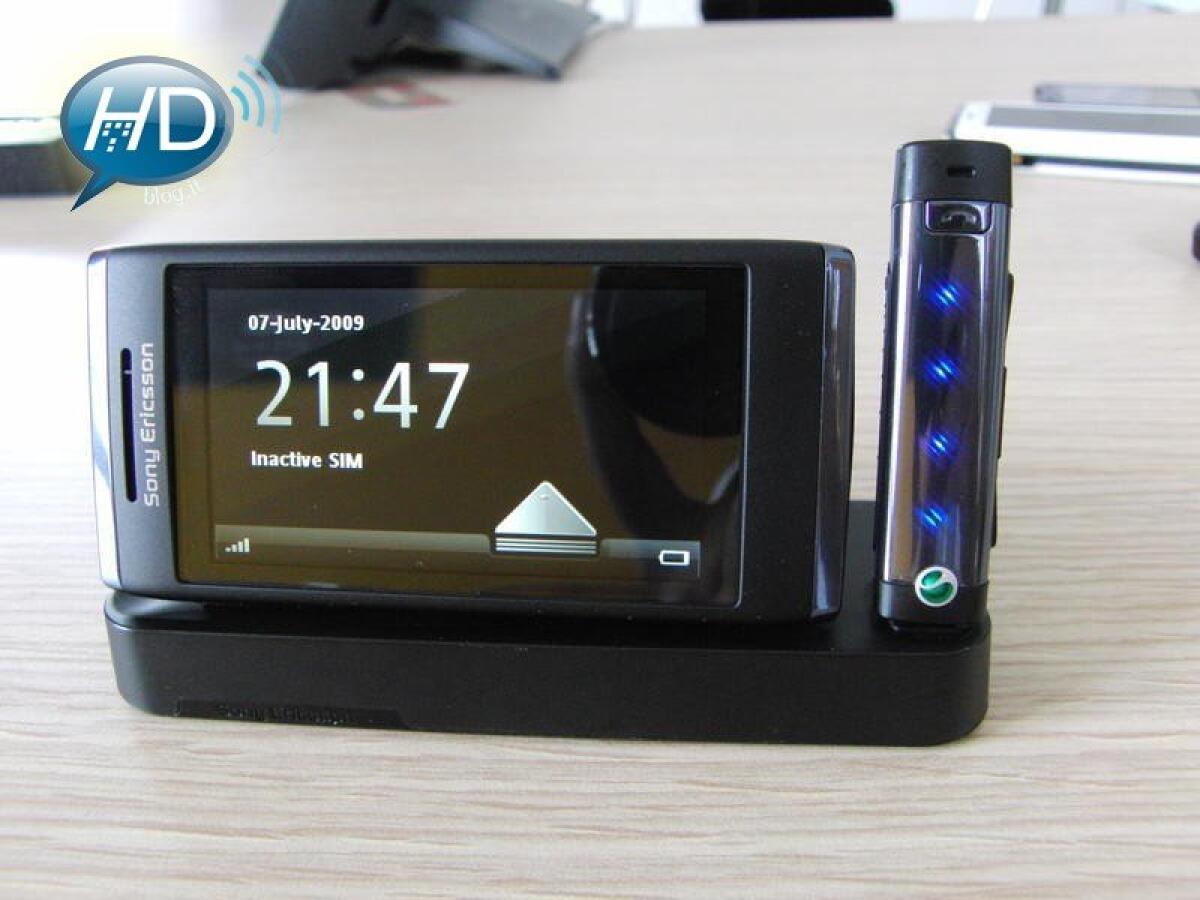 Sony Ericsson Aino: anteprima e foto live - 