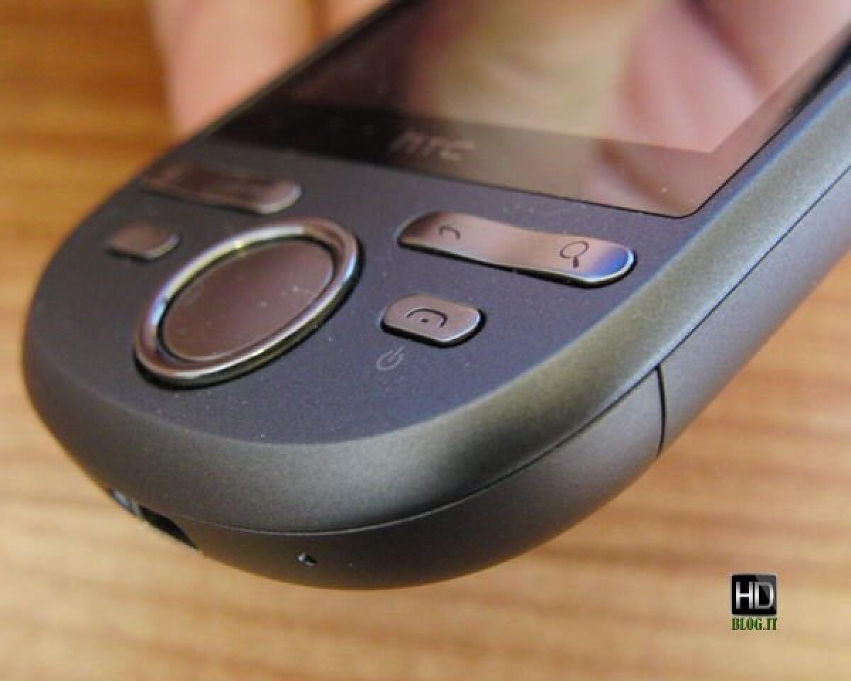 HTC Tattoo: video anteprima italiana - 