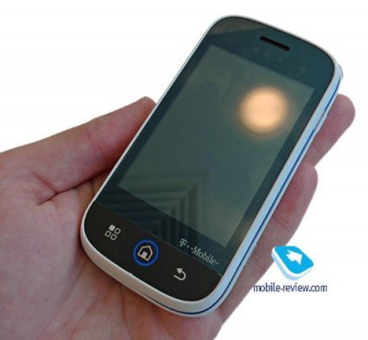 Motorola Cliq: nuova fotogallery - 