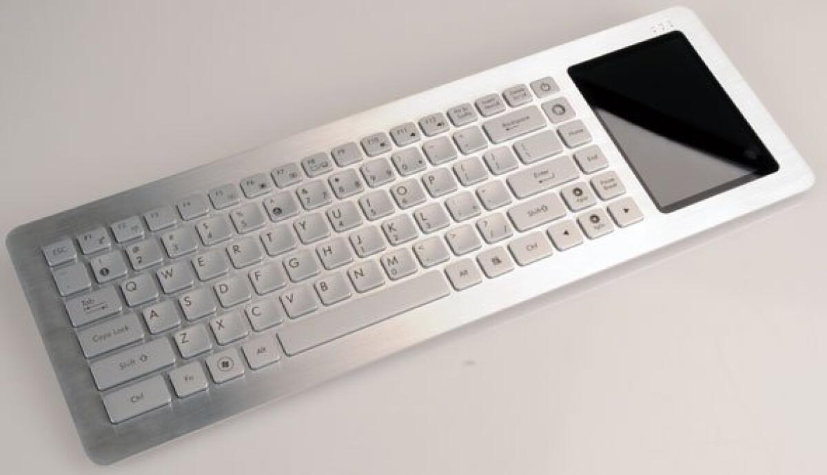 Asus Eee KeyBoard: arriverà a Gennaio - 