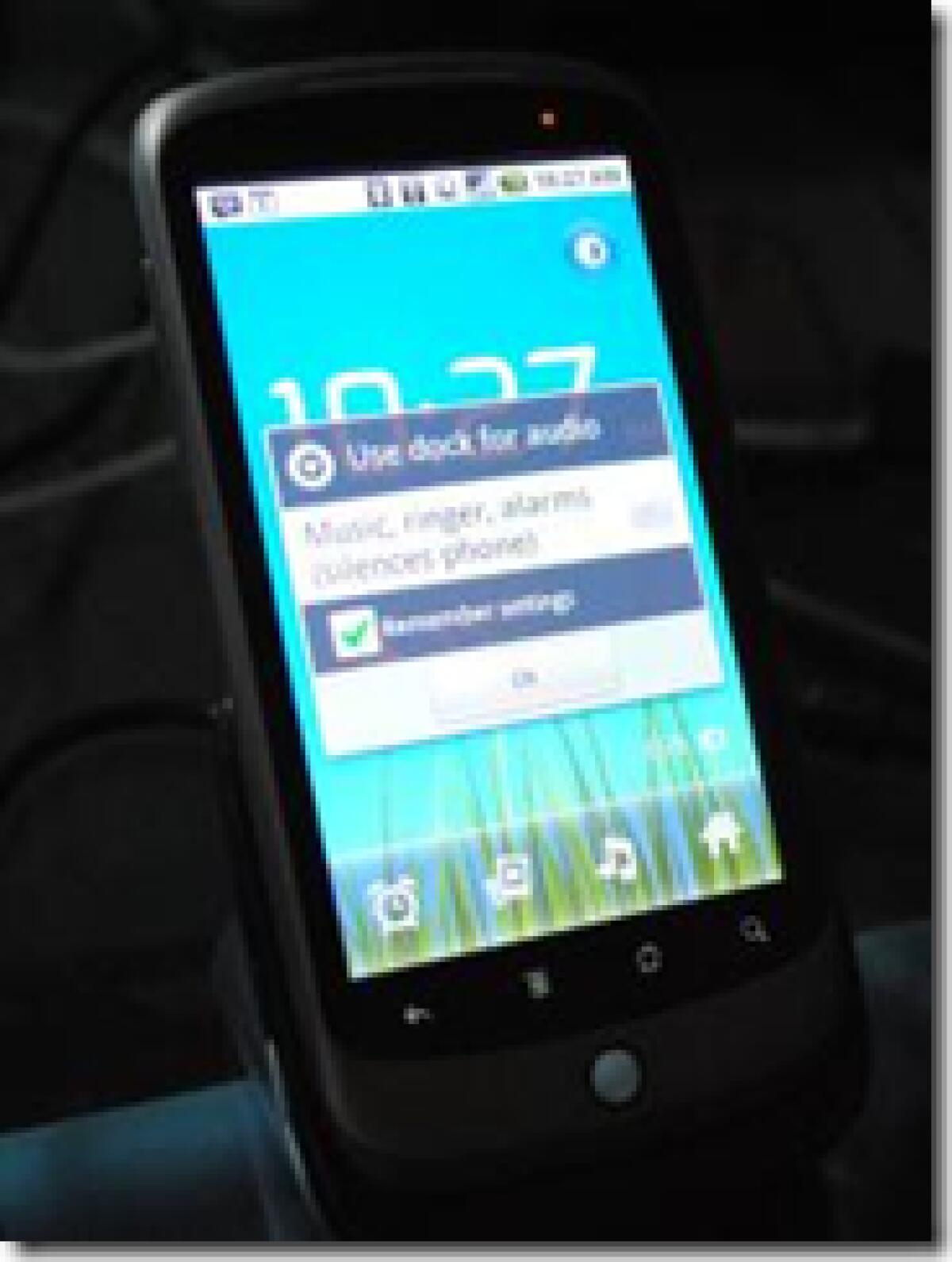 Google Nexus One: focus sulla dock station - 