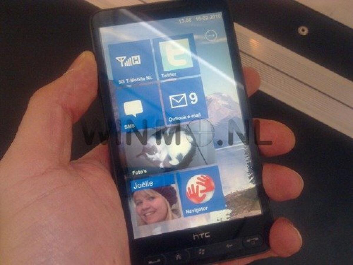 HTC HD 2 &amp; Windows Phone 7: una foto conferma la compatibilità - 
