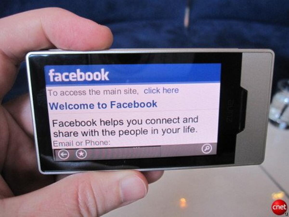 Microsoft Zune HD: disponibile l’applicazione di Facebook - 