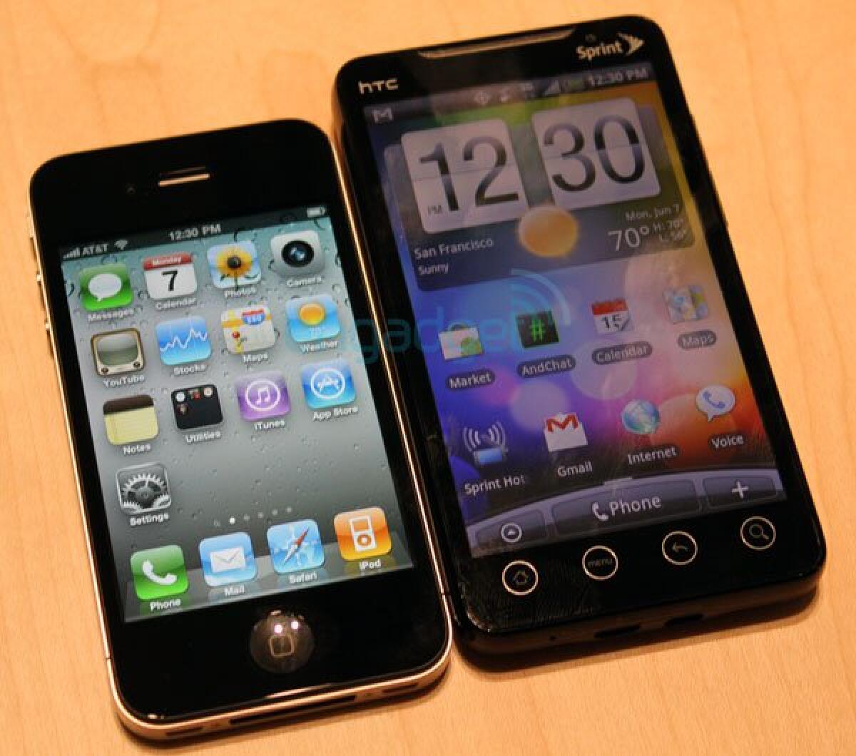 iPhone 4 a confronto con HTC Evo 4G – Foto e Caratteristiche - 
