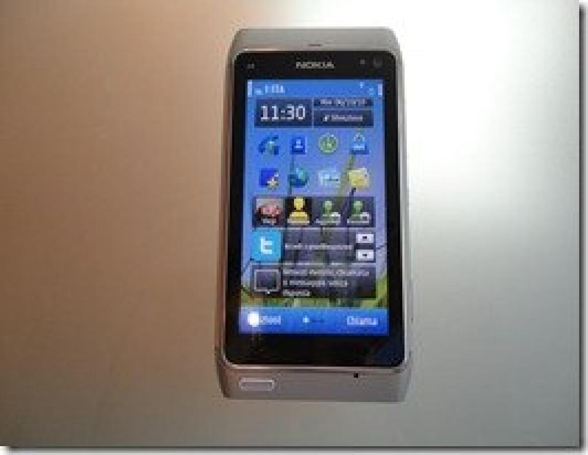 Nokia N8: prime impressioni, analisi dei giochi, Divx e parte multimediale [Video] - 