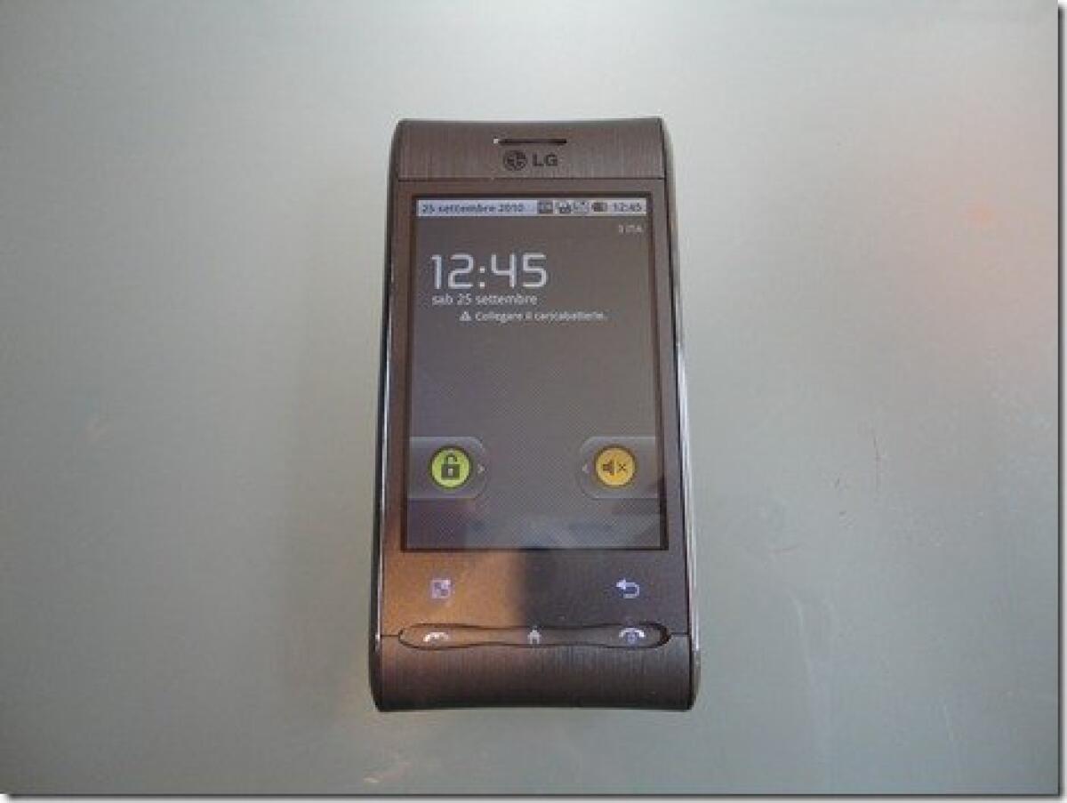 LG OPTIMUS GT540: Video Recensione di YourLifeUpdated - 