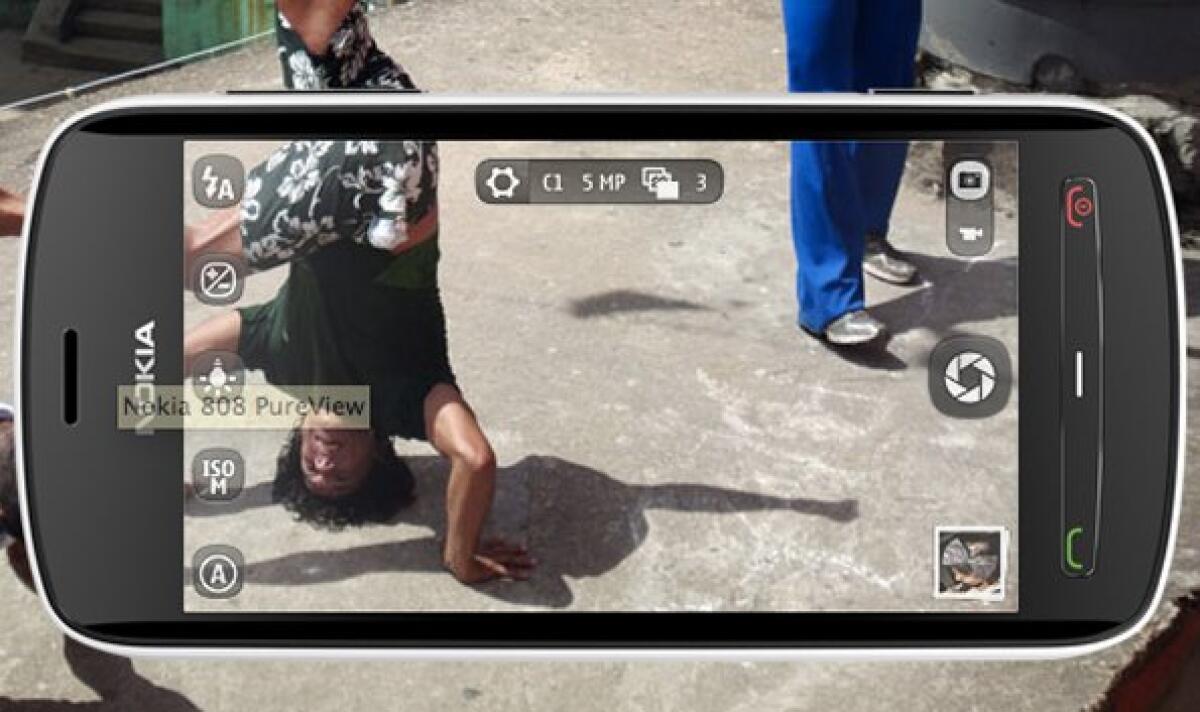 Come scatta le foto Nokia 808 PureView - 