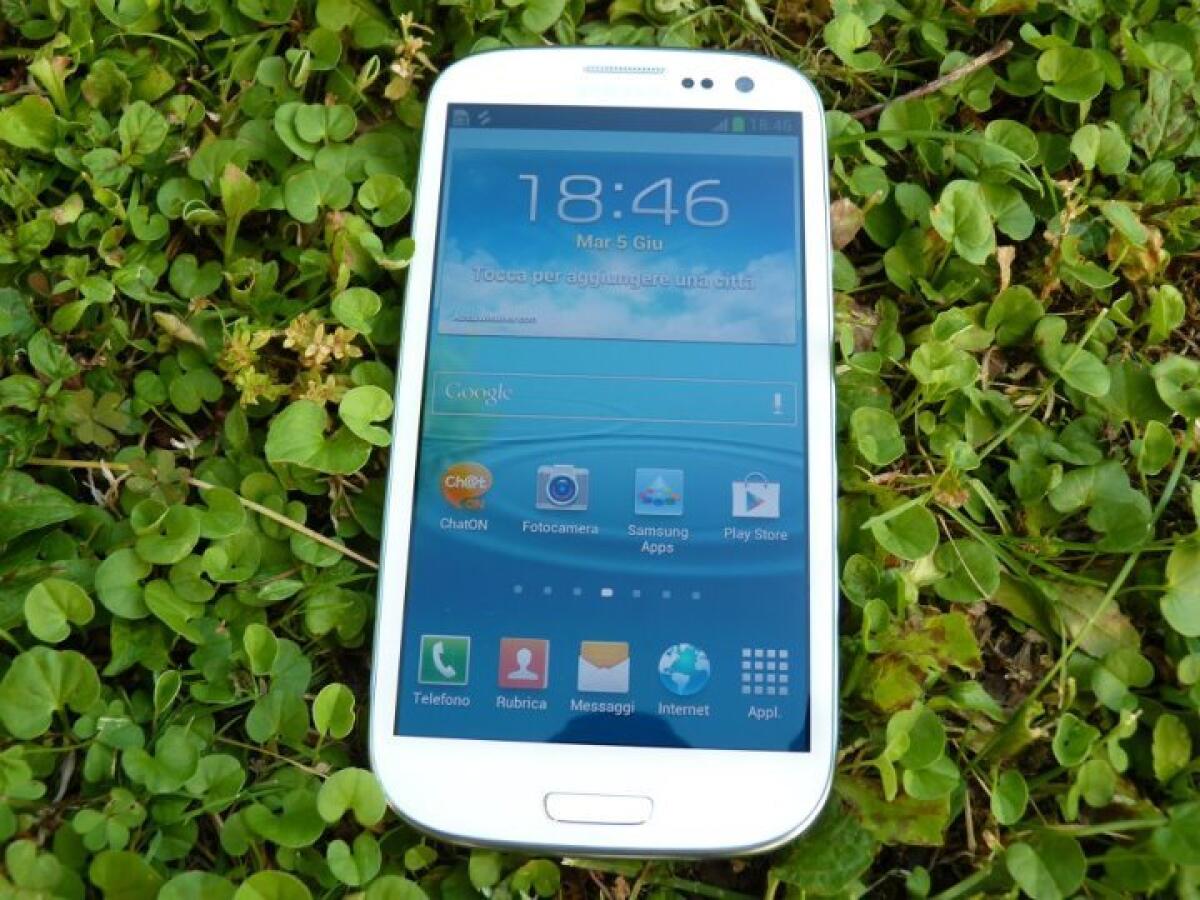Recensione e Videorecensione Samsung Galaxy S 3 da YourLifeUpdated - 