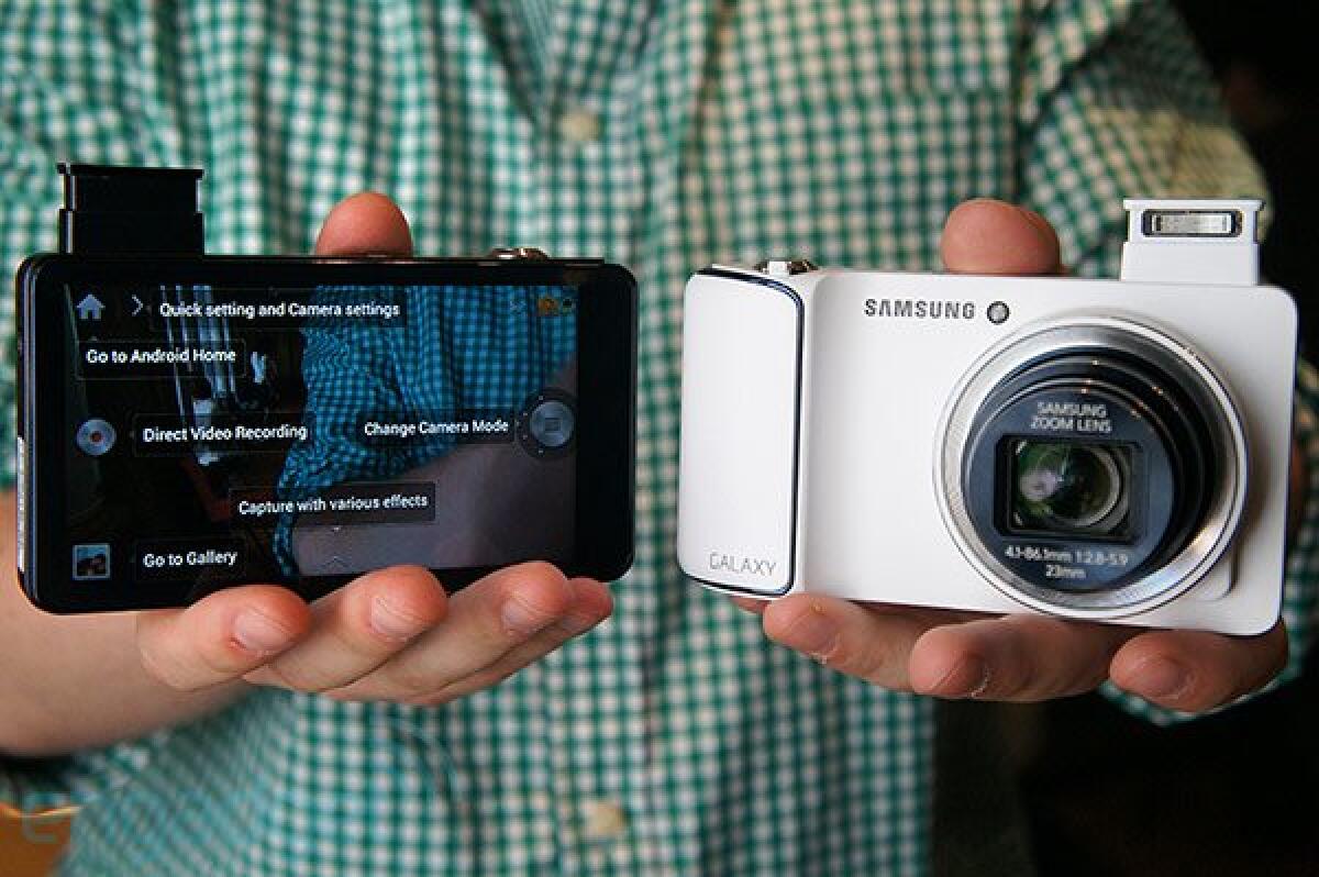IFA 2012: prime foto della Samsung Galaxy Camera - 