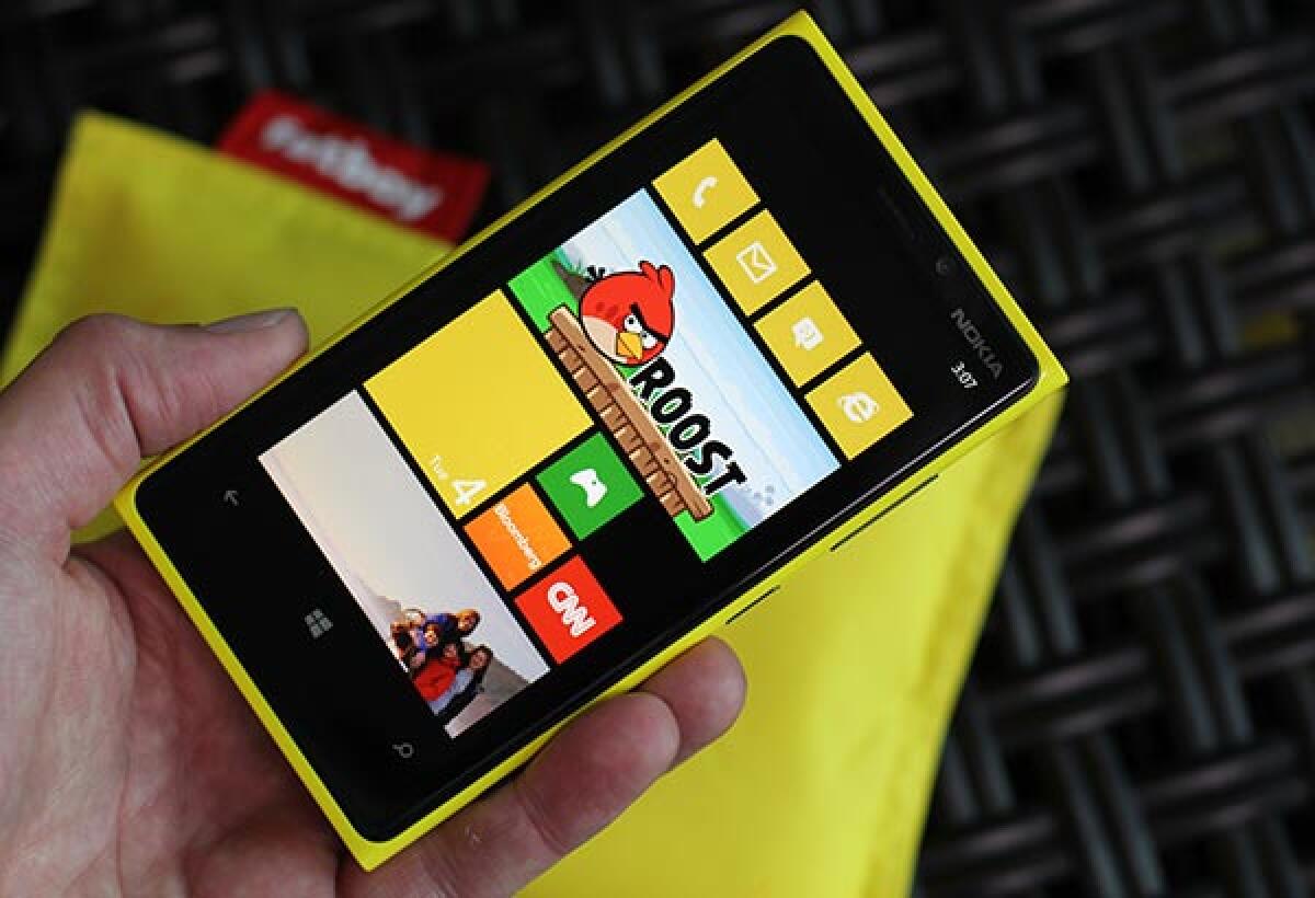 Nokia Lumia 920: foto e caratteristiche tecniche ufficiali - 
