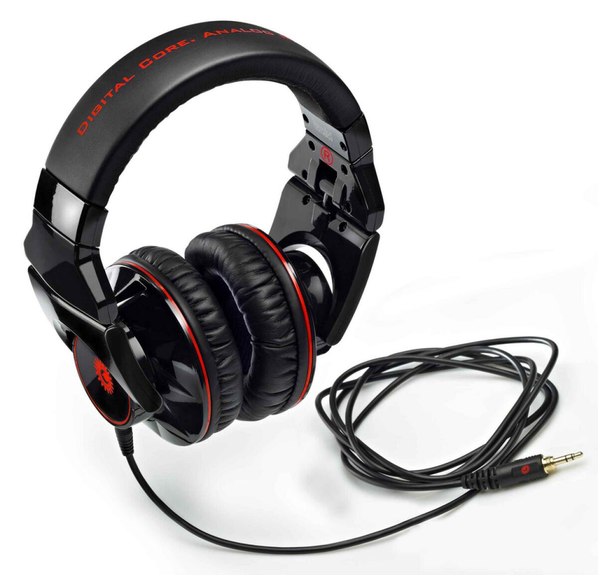 Hercules presenta le sue nuove cuffie HDP DJ-Adv G401 - 