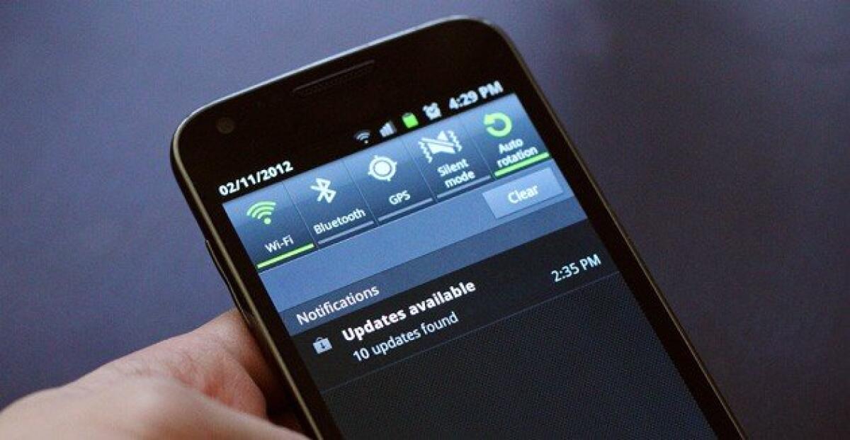 Altra novità di Android 4.2: arrivano le impostazioni rapide nella barra delle notifiche - 