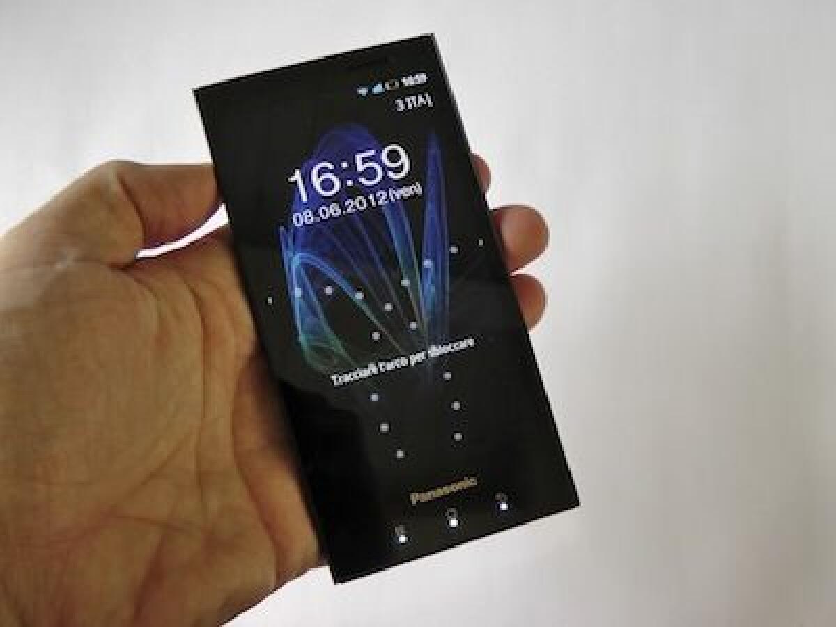 Panasonic: dal 2013 addio agli smartphone in Europa - 