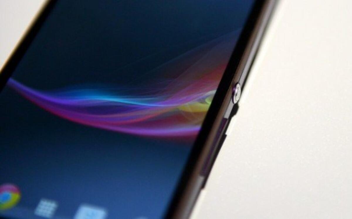 Quanto è resistente Sony Xperia Z? [Video] - 
