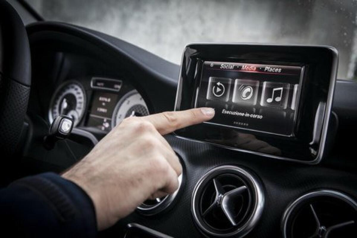 Nuova Classe A: la macchina a misura di iPhone - 