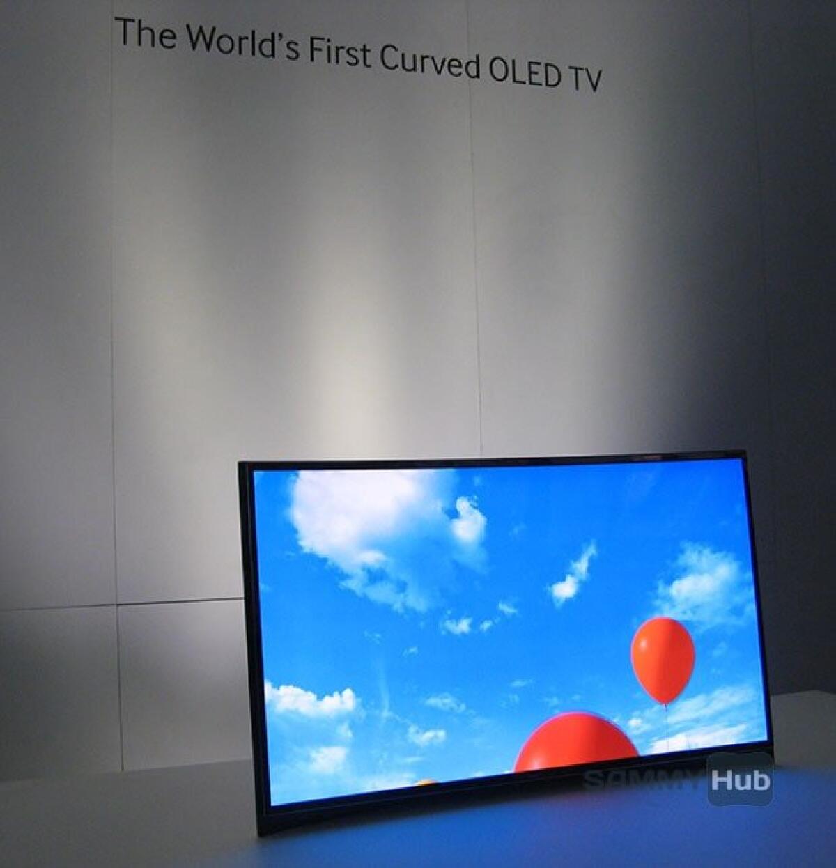 Samsung presenta la prima TV OLED curva al CES 2013 - 