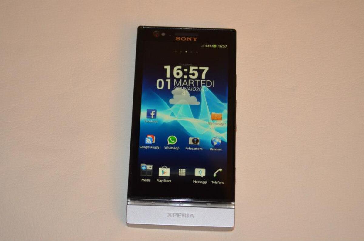 Recensione Sony Xperia P e VideoRecensione da YourLifeUpdated - 
