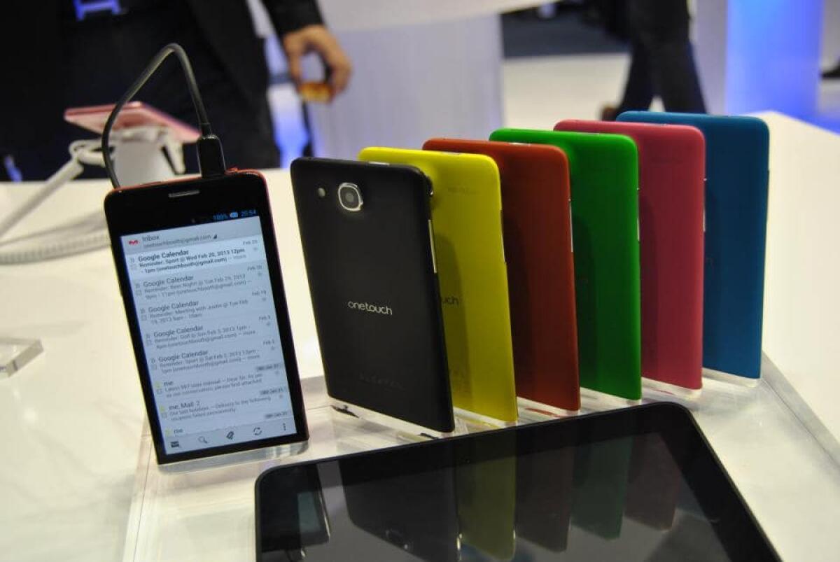 YourLifeUpdated allo stand Alcatel [MWC 2013] - 