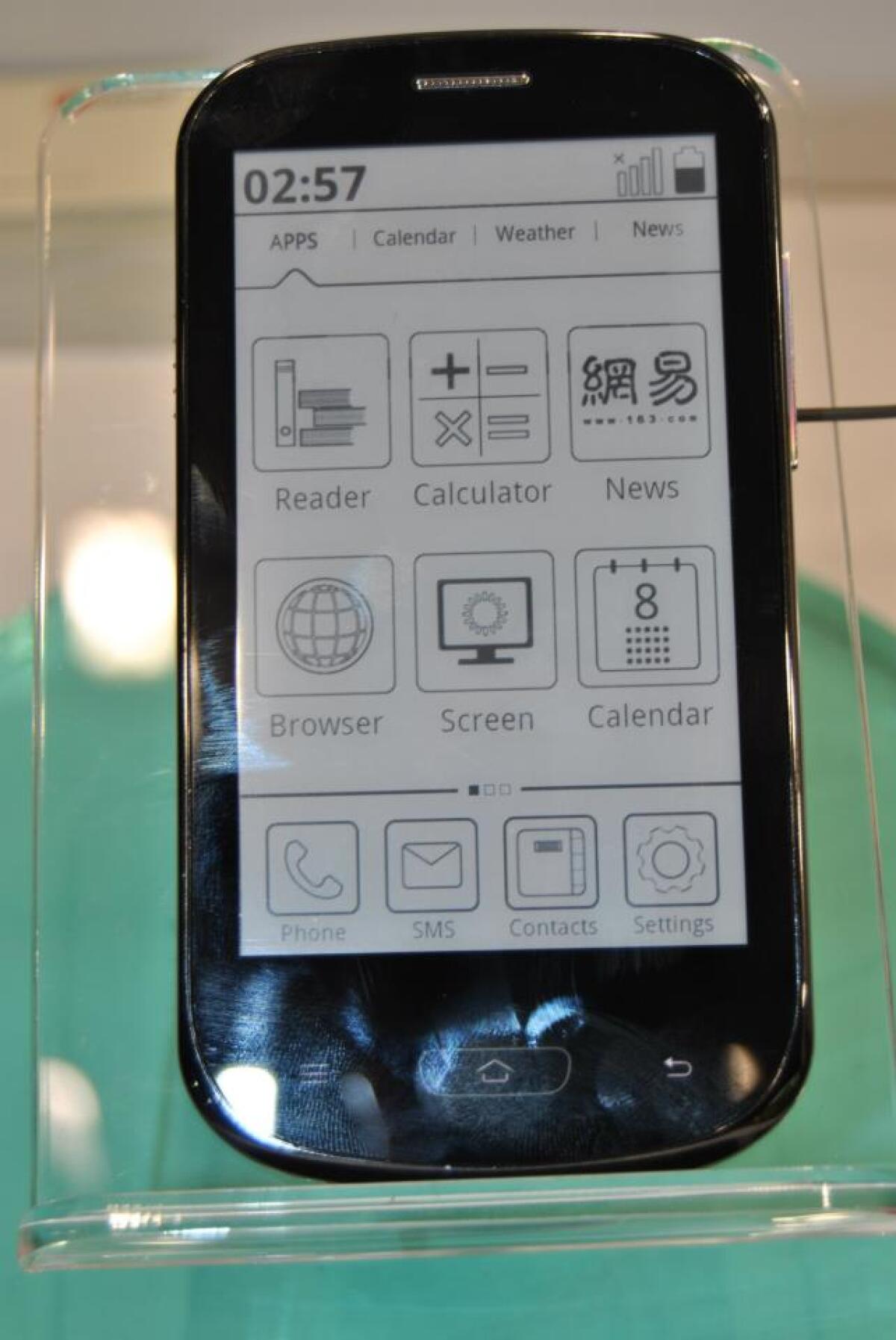 Eink P400 e F430: Smartphone con Schermo Eink [MWC 2013] - 