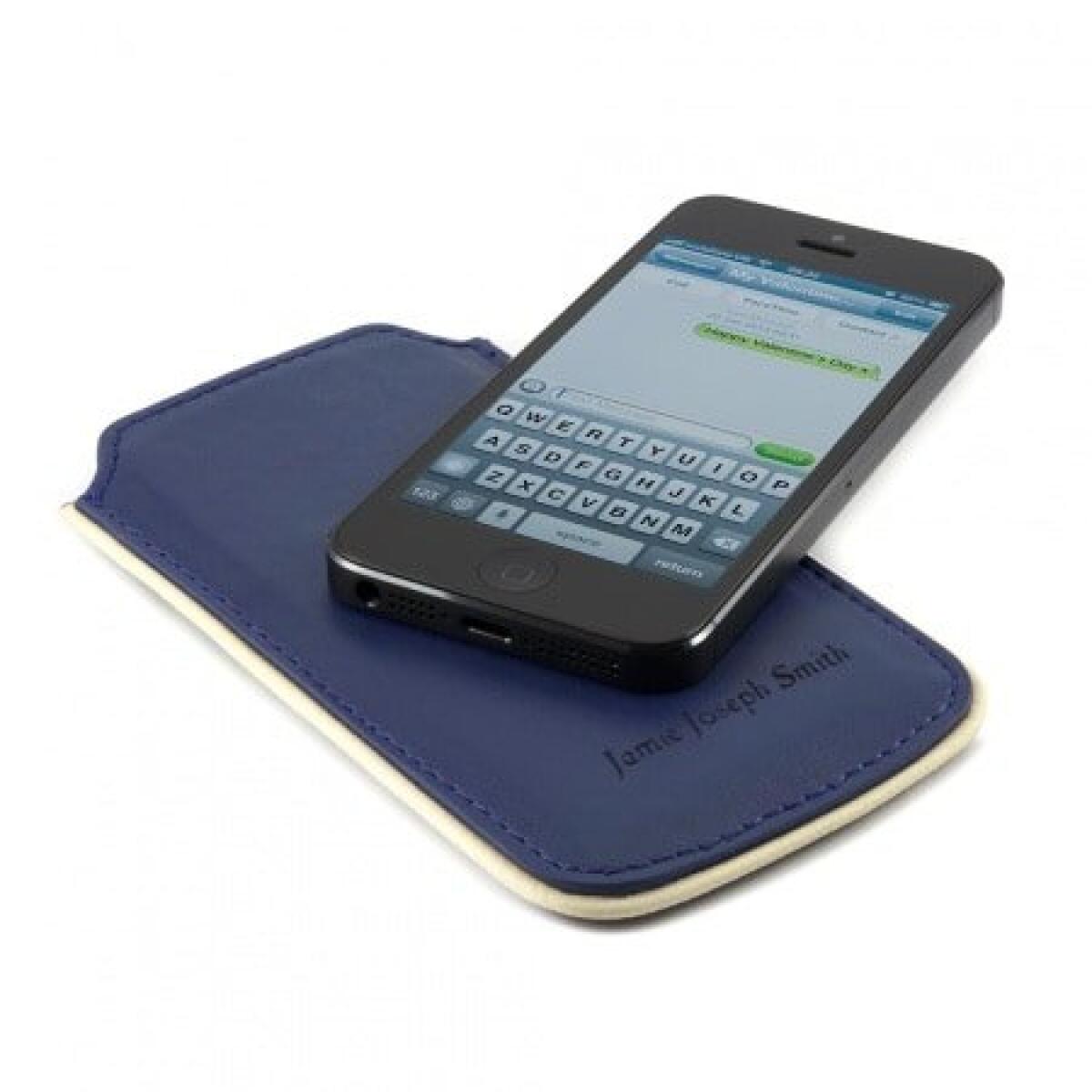 Proporta da oggi permette di personalizzare e incidere le custodie in pelle - 