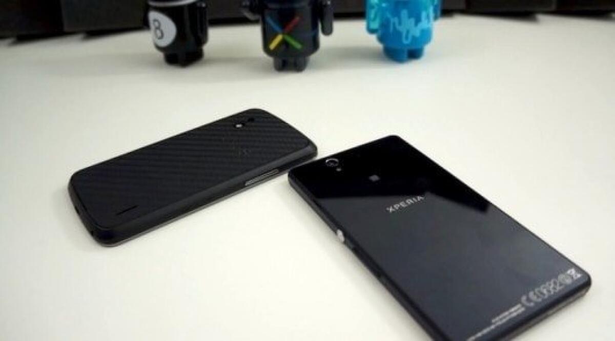 Confronto tra Sony Xperia Z, Galaxy S 3 e Nexus 4 - 