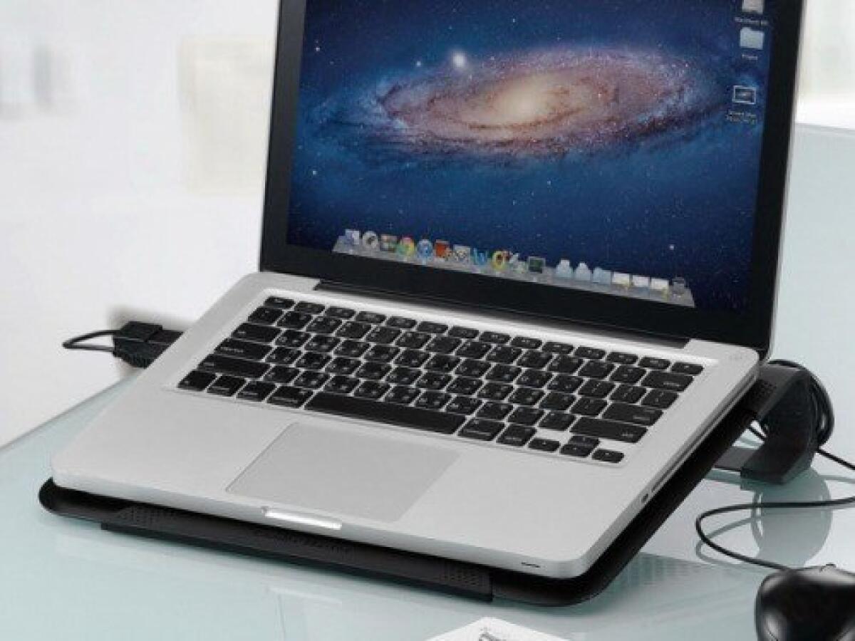 Cooler Master presenta il NotePal U2 Plus per raffreddare i MacBook Pro e PC portatili - 