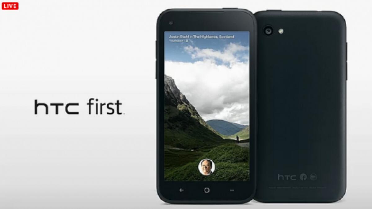 Facebook First, ecco lo smartphone con Android e Facebook Home prodotto da HTC - 