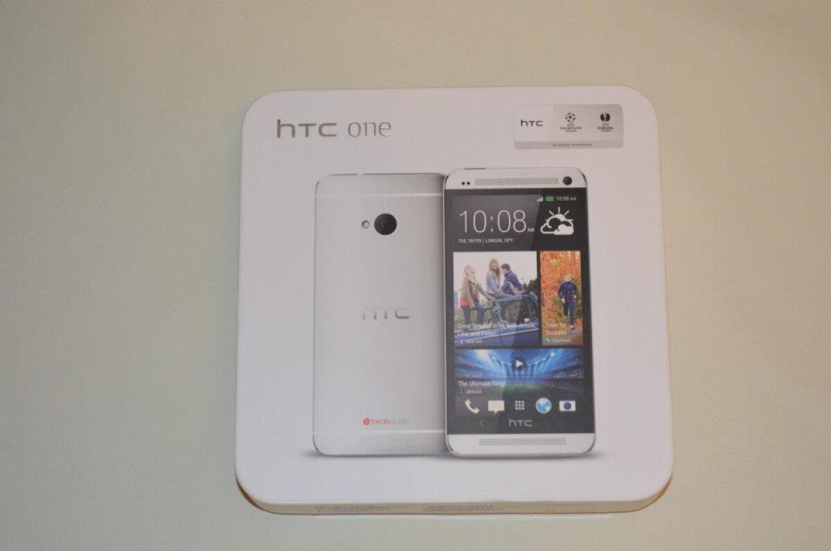 HTC One finalmente arrivato in casa YourLifeUpdated | Prime Impressioni - 