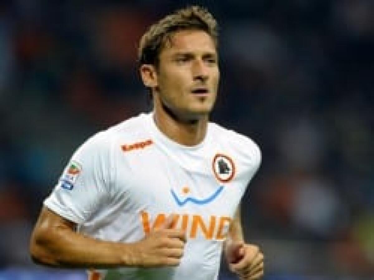 Messaggio email Totti Morto: è un virus, ecco cosa fare per eliminarlo - 