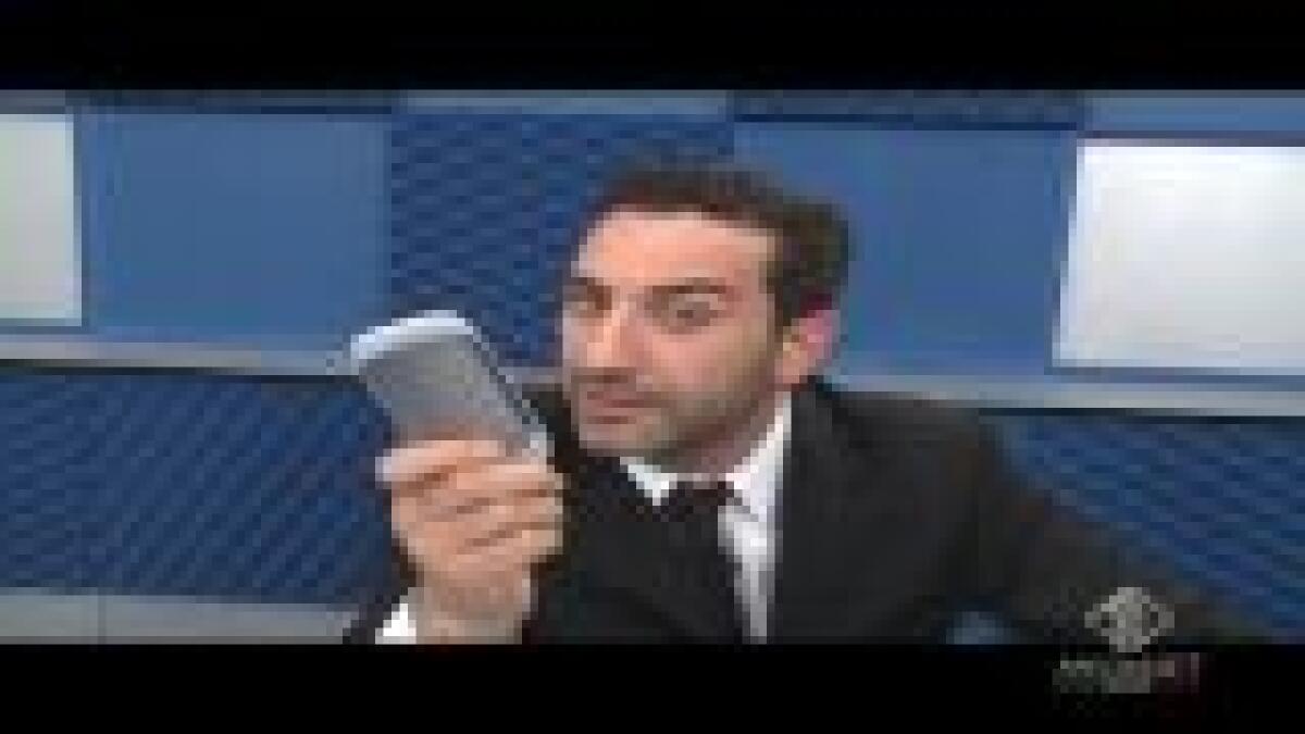 Cellulari, onde elettromagnetiche e tumori: ne parlano "Le Iene" - 