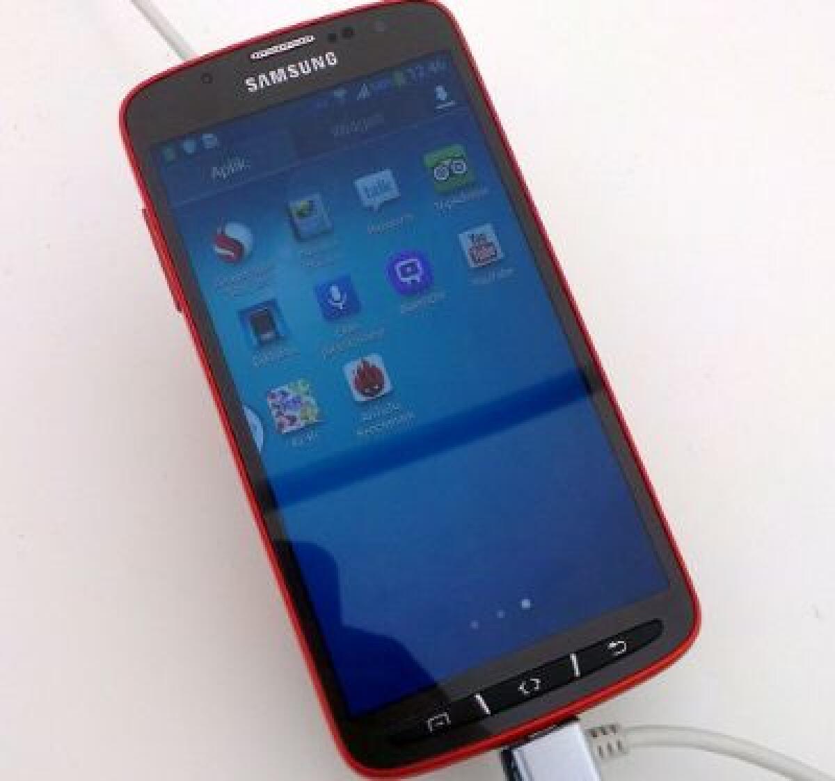 Samsung Galaxy S4 Active resistente ad acqua e polvere: ecco le prime foto - 