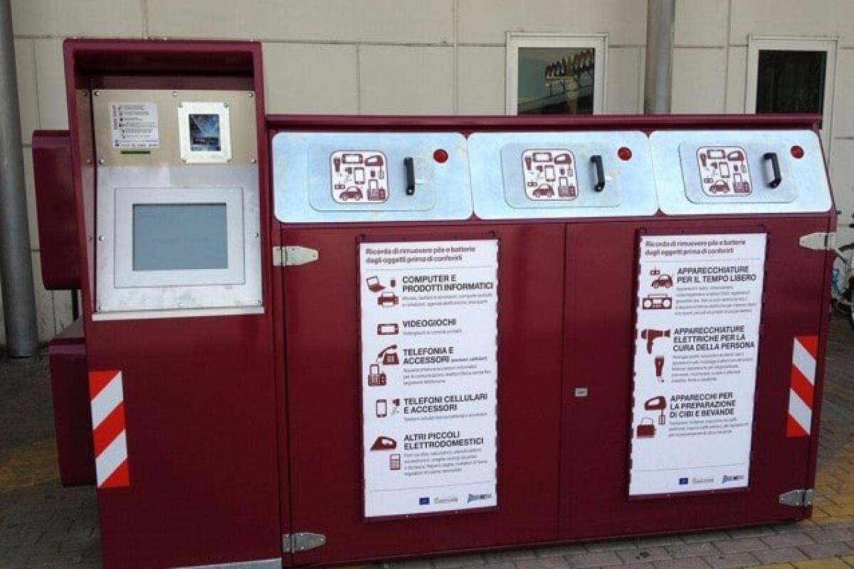 Arriva in Emilia Romagna la raccolta dei rifiuti elettronici con cassonetti intelligenti - 