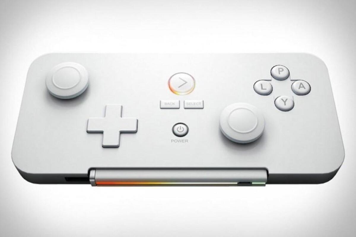 Giocare con la console più piccola al mondo racchiusa in una chiavetta USB - 