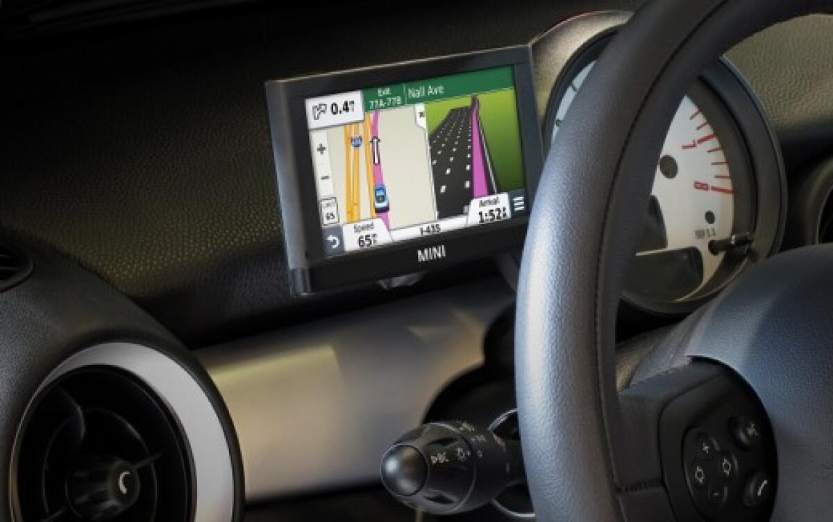 Garmin presenta il navigatore da 4 pollici in esclusiva per le auto MINI: ecco il GPS MINI XL - 