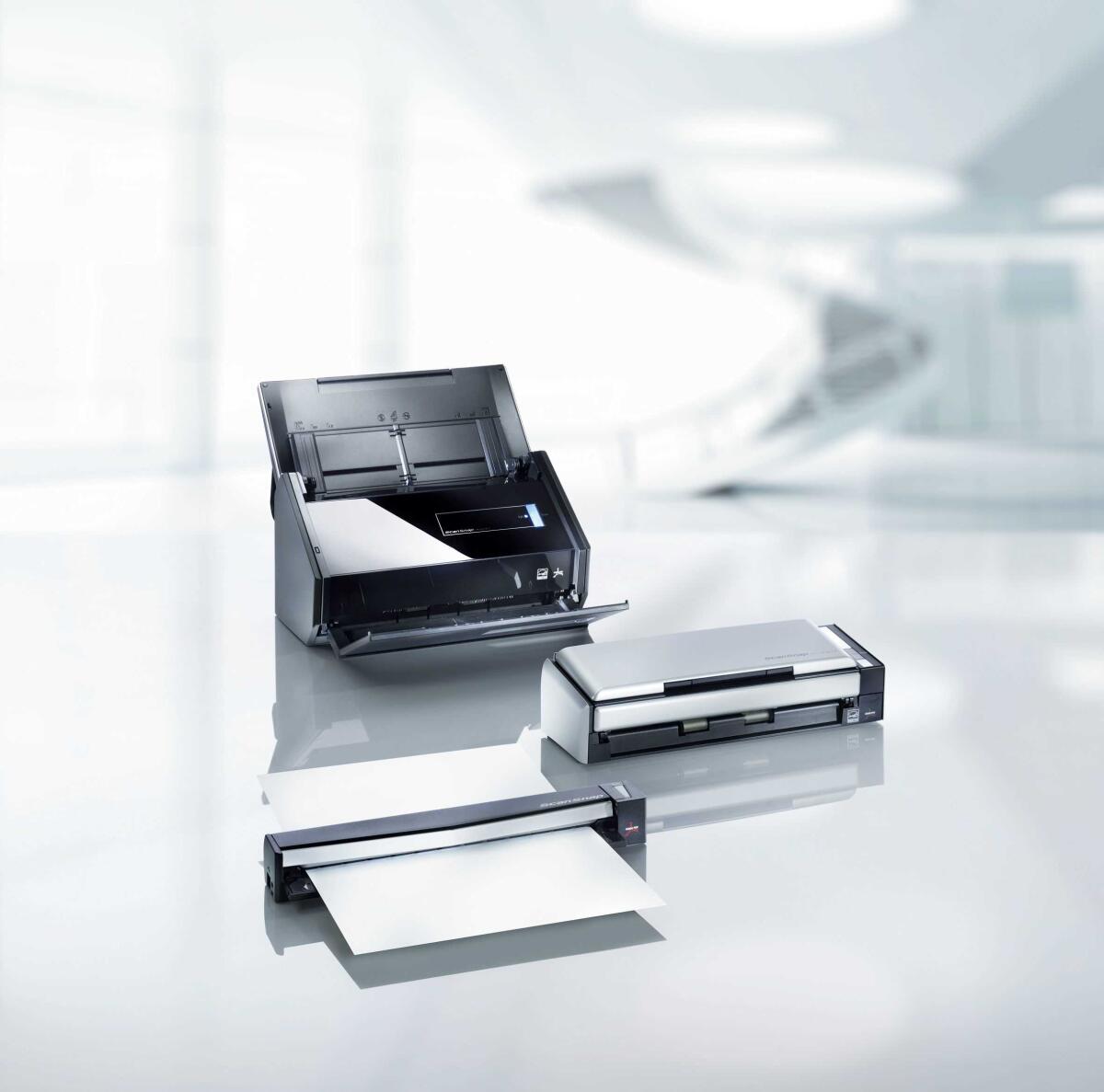 Fujitsu ScanSnap iX500: Ottimo scanner da Ufficio con funzione Wi-fi - 
