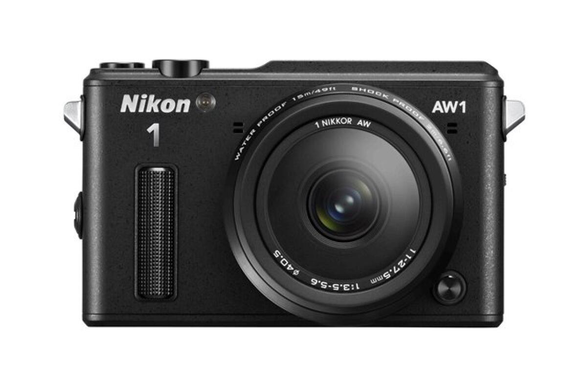 Nikon 1 AW1: Ecco la prima MirrorLess impermeabile e antiurto - 
