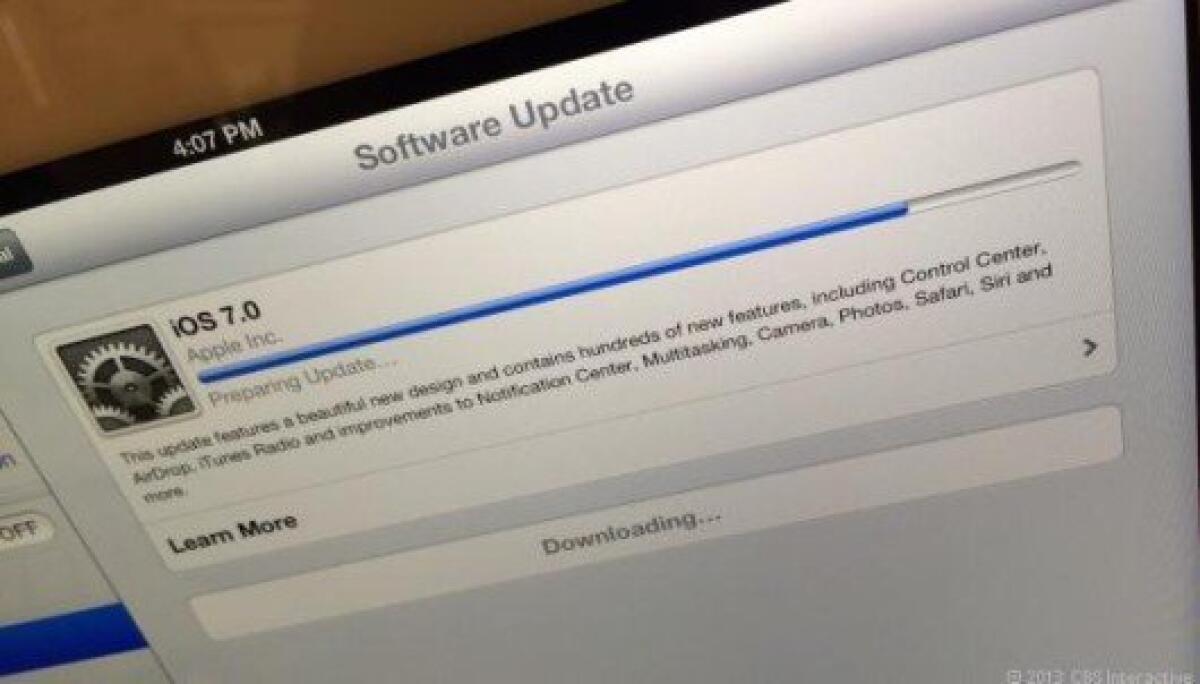 iOS 6 viene scaricato automaticamente su iPhone, iPod e iPad - 