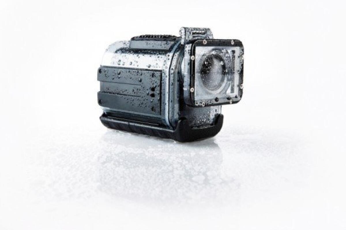 Midland XTC-400, ecco la social action camera! - 