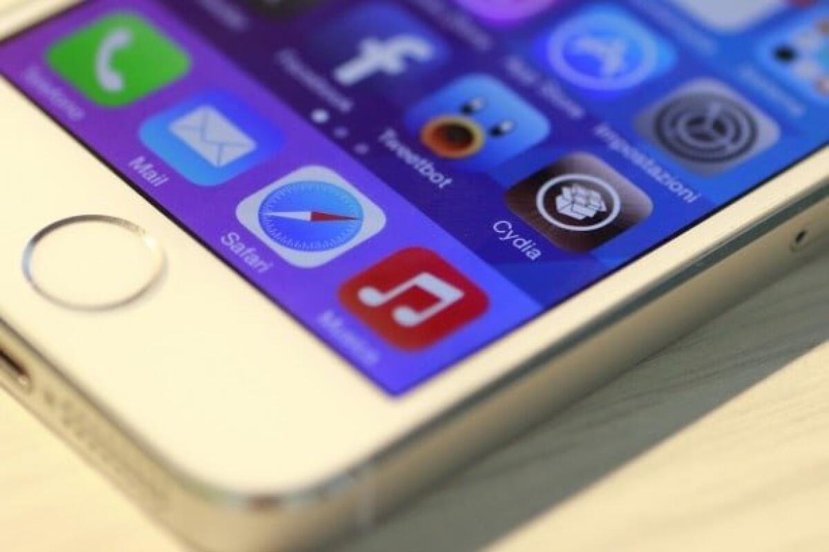 Jailbreak iOS 7 per iPhone, iPod e iPad: conviene farlo oppure no? - 