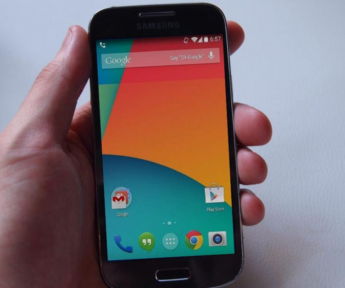 Recensione (VideoRecensione) Firmware CyanogenMod 11 su Galaxy S4 Mini Android 4.4.2 da YourLifeUpdated - 