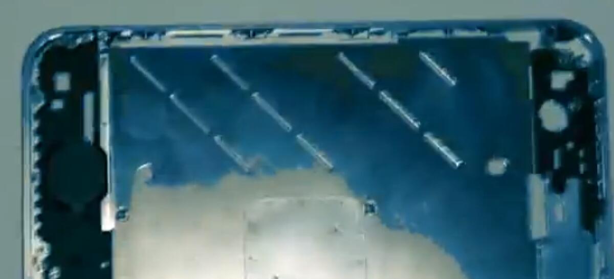 [Rumors] Ecco la scocca dell'iPhone 6 mostrata in un video! - 