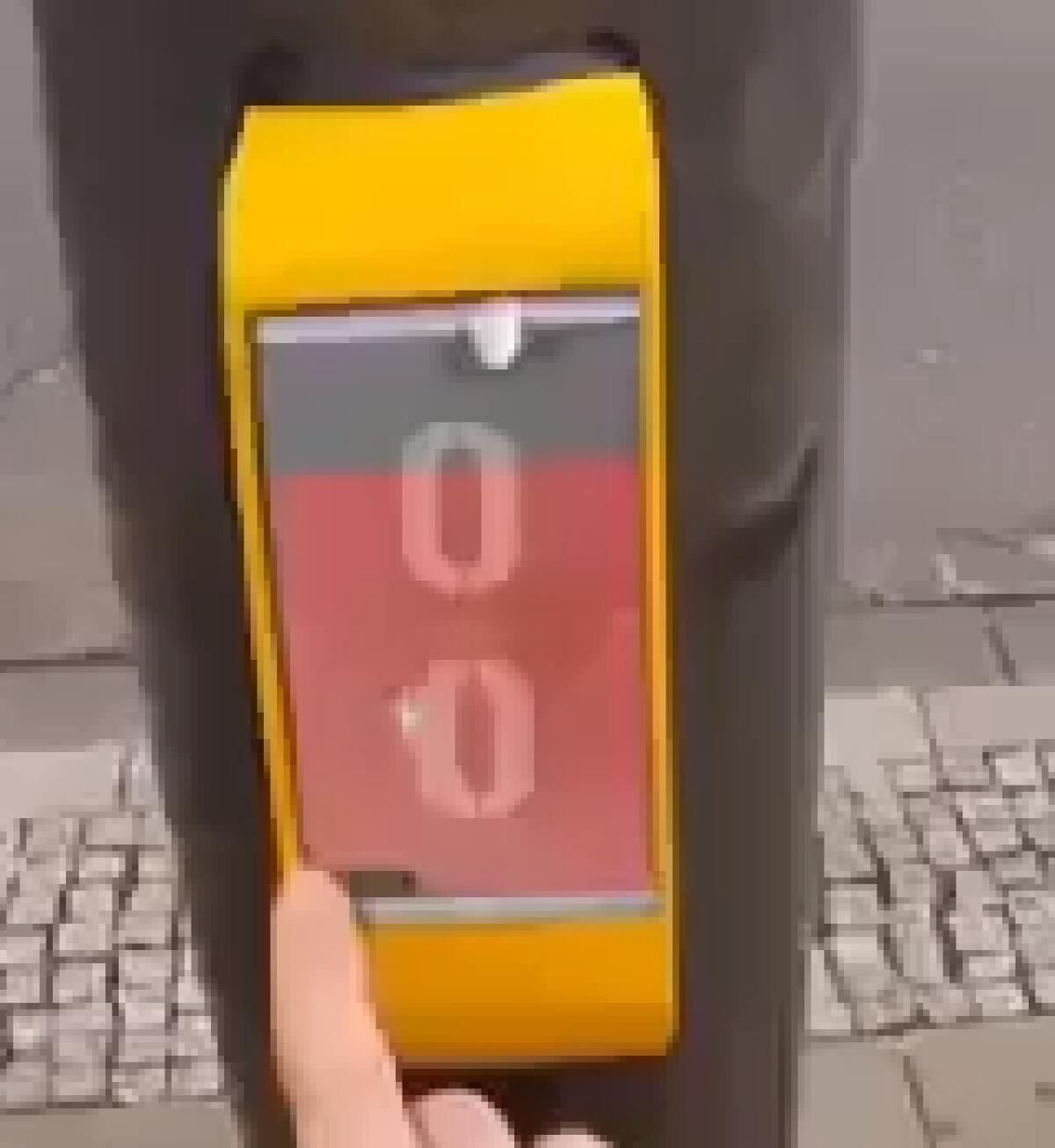 Germania: Semafori con display touchscreen e Arkanoid integrato! - 