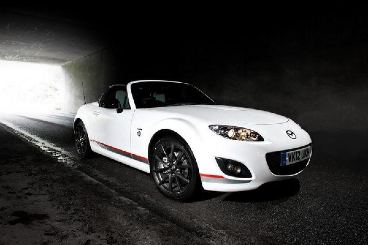 Nuova Mazda MX-5 2015: Potrebbe arrivare anche con un marchio Abarth! - 