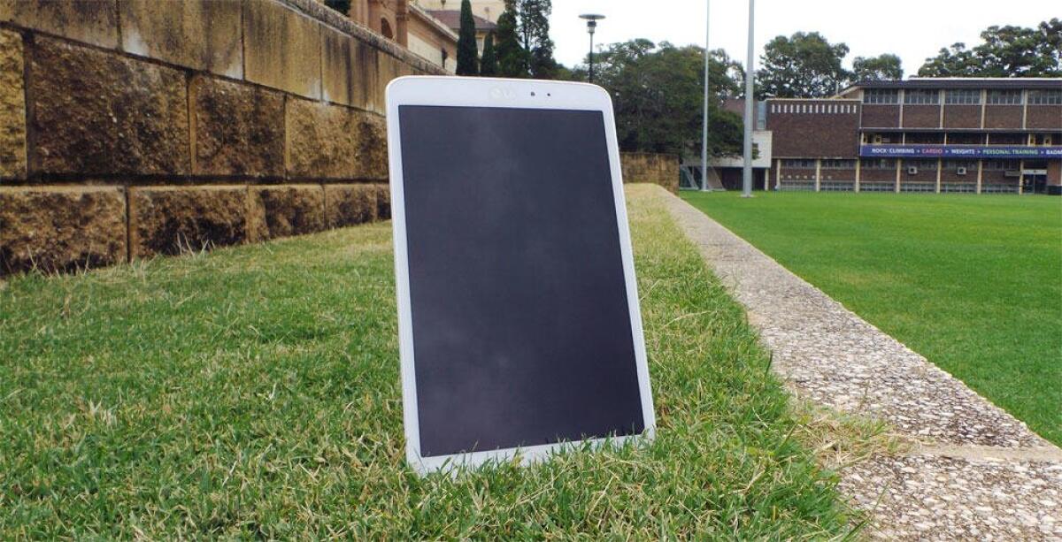 Guida per ottenere i permessi di ROOT su LG G Pad 8.3 con Android 4.4.2 Kitkat - 