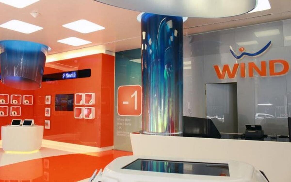 Blackout Wind: Ecco la verità sul disservizio e le scuse dell'operatore arancione - 