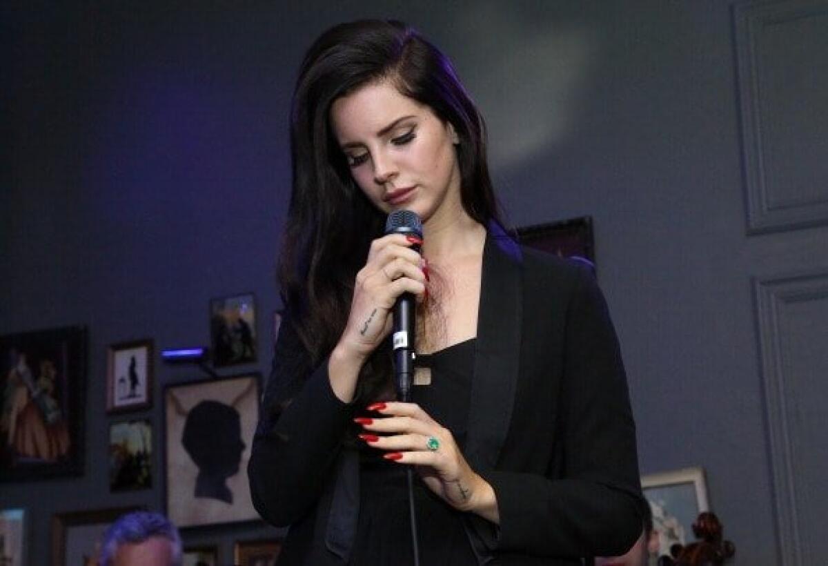 Lana Del Rey, Ultraviolence: testo, parole, traduzione italiana e video ufficiale - 