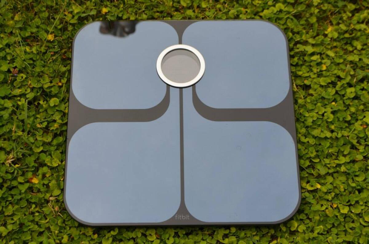 Recensione FitBit Aria, la bilancia WiFi intelligente - 