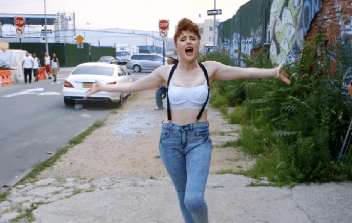 Canzone Kiesza, Hideway: testo, parole, traduzione italiana e video ufficiale - 